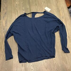NWT Chaser Navy Dolman Sleeve T-Shirt Cutout Back Size S